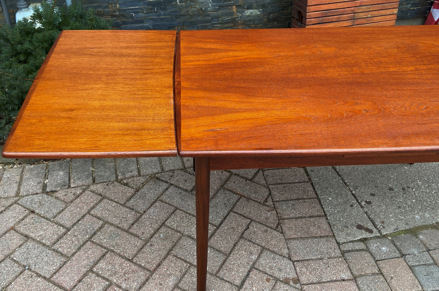 REFINISHED Danish MCM Teak Draw Leaf Table Surfboard shape, PERFECT, 48.5" - 84.5"