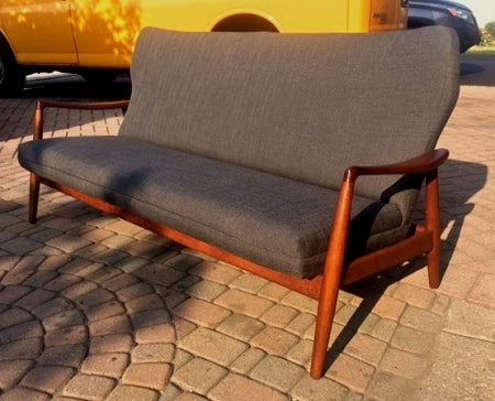 REFINISHED REUPHOLSTERED MCM Teak 3-Seater Lounge Sofa by Aksel Bender Madsen for Bovenkamp - Mid Century Modern Toronto