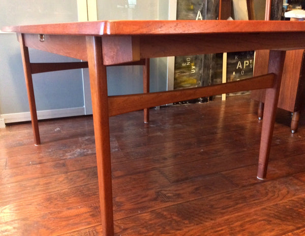 Danish MCM Extension Dining Table Hans Wagner style REFINISHED 66"-102" - Mid Century Modern Toronto