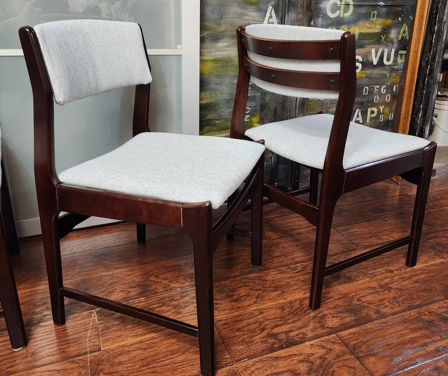 4 REUPHOLSTERED Mid Century Modern Dining Chairs in Maharam l.grey fabric, very comfortable