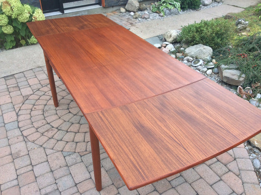 REFINISHED Danish Mid Century Modern Teak Dining Table Extendable with 2 Leaves / Draw Leaf/ Pocket Leaf, like new - Mid Century Modern Toronto