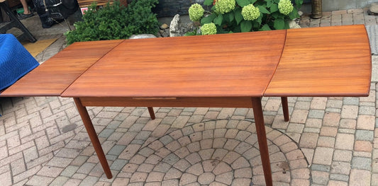REFINISHED Compact Danish MCM Teak Draw Leaf Table 52"-91" perfect - Mid Century Modern Toronto