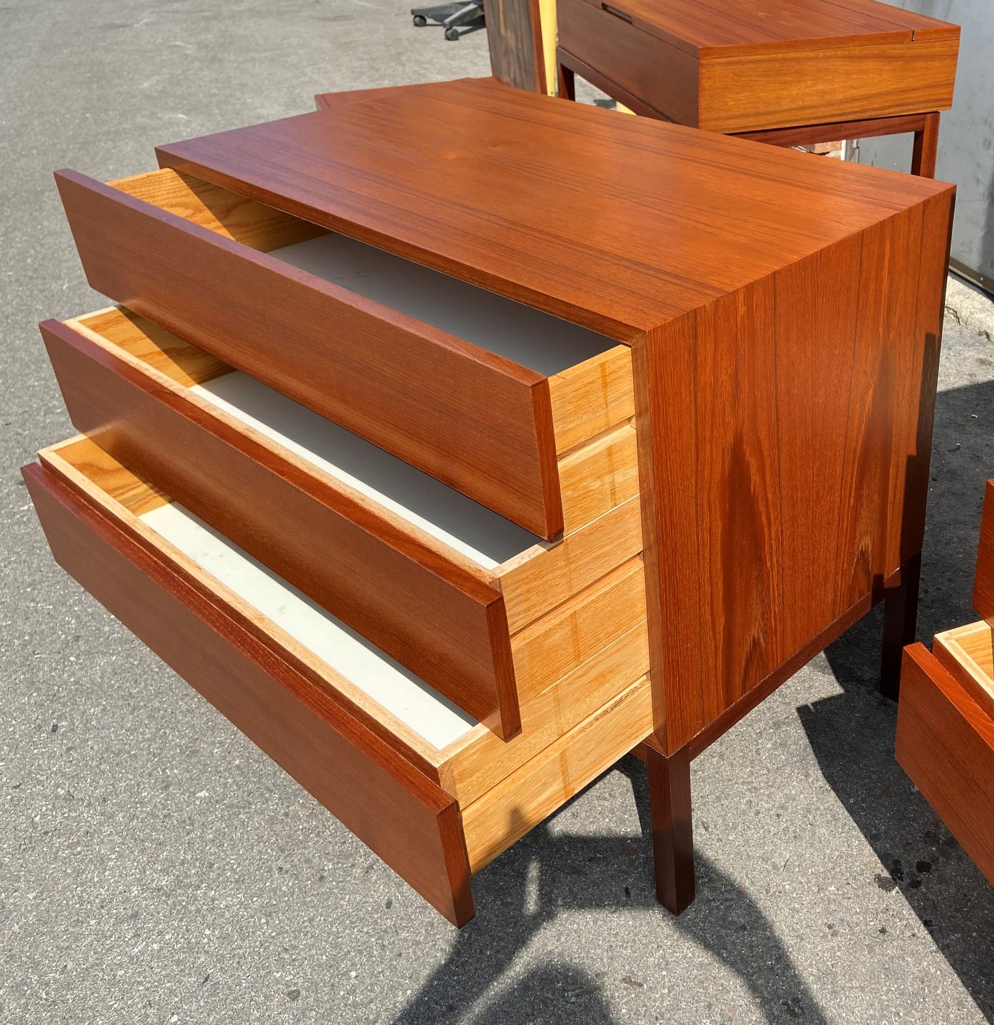 REFINISHED Mid Century Modern Teak Dresser 3 Drawers by Reff/ Knoll, PERFECT