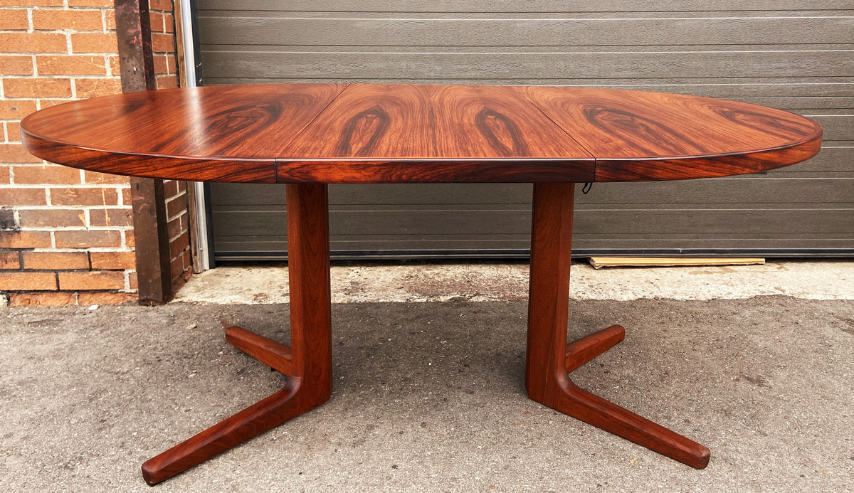 REFINISHED Danish Mid Century Modern Rosewood Table Round to Oval w 2 Leaves 47
