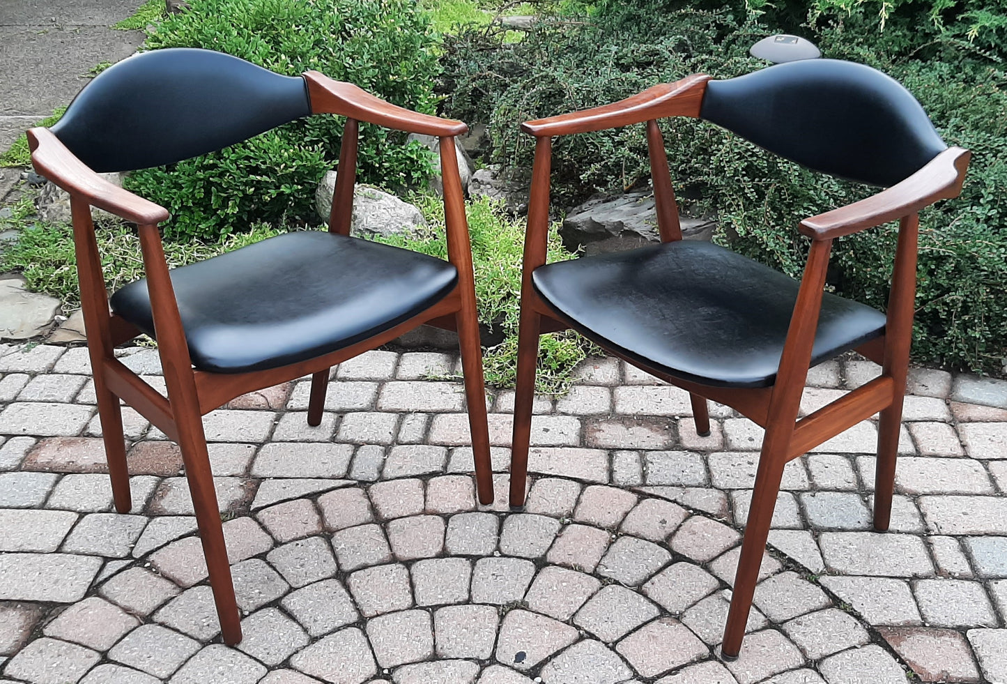 2 REFINISHED Mid Century Modern Teak Armchairs by T. Harlev for Farstrup