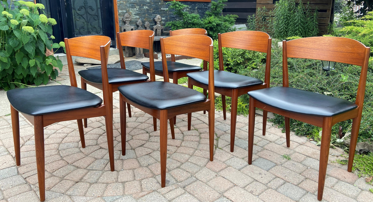 6 Danish Mid Century Modern Teak Chairs by Jydsk Møbelindustri