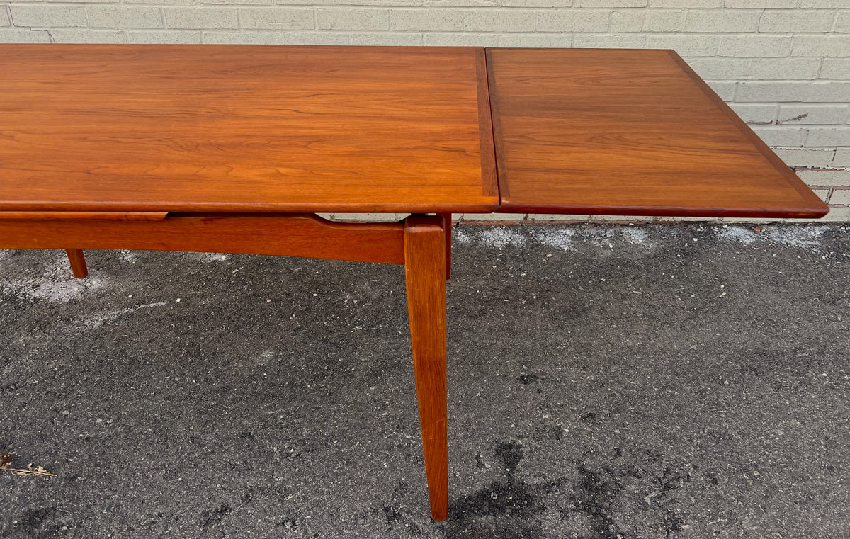 REFINISHED Danish Mid Century Modern Teak Table Draw Leaf, Floating Look 52