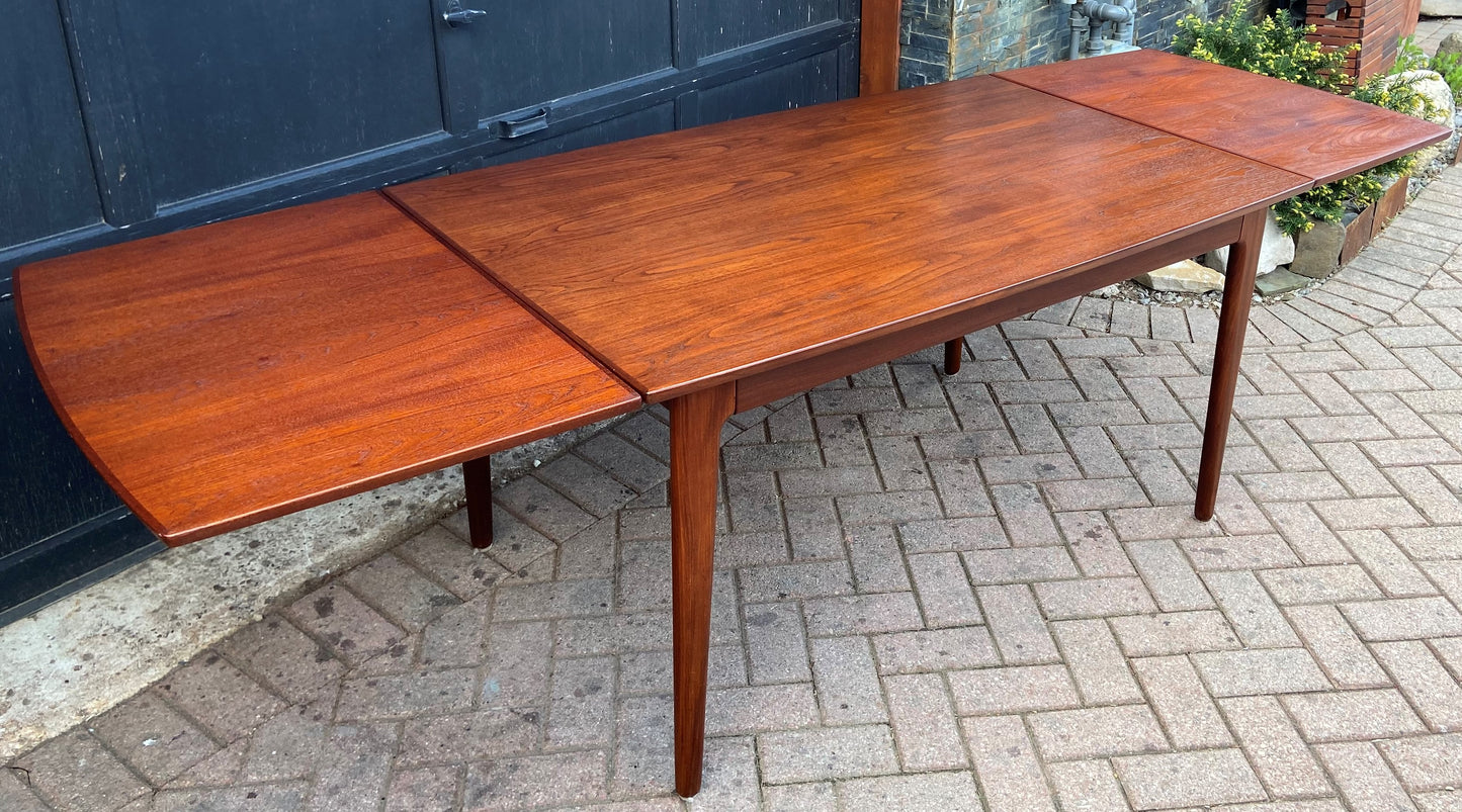 REFINISHED Danish MCM Teak Drop Leaf Table by Arne Vodder for Vamo 54.5"-97.5"