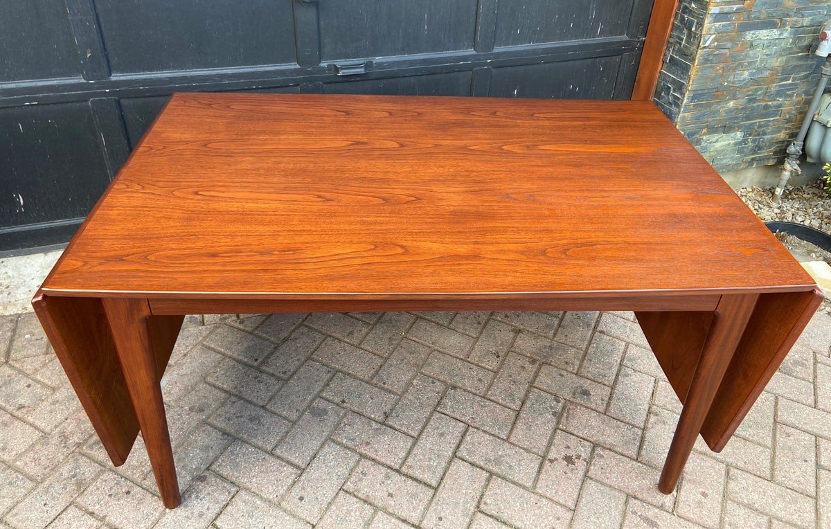 REFINISHED Danish MCM Teak Drop Leaf Table by Arne Vodder for Vamo 54.5