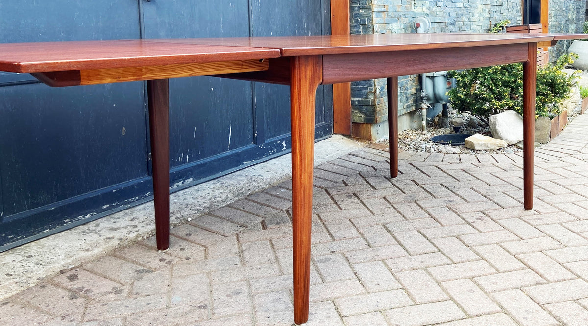 REFINISHED Danish MCM Teak Drop Leaf Table by Arne Vodder for Vamo 54.5