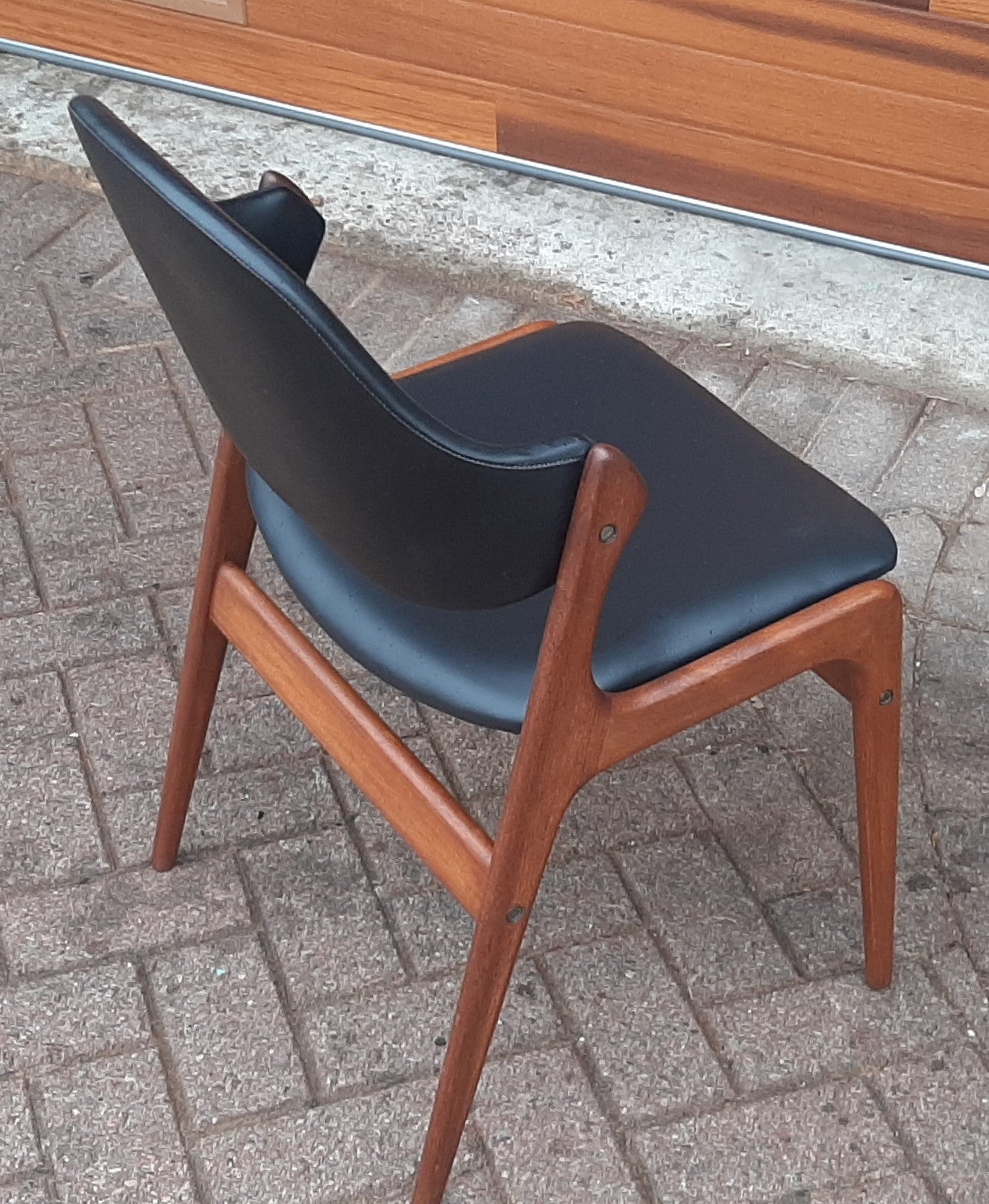 REFINISHED Danish Mid-Century Modern Teak Chair by Ejvind A. Johansson for Gern Mobelfabrik