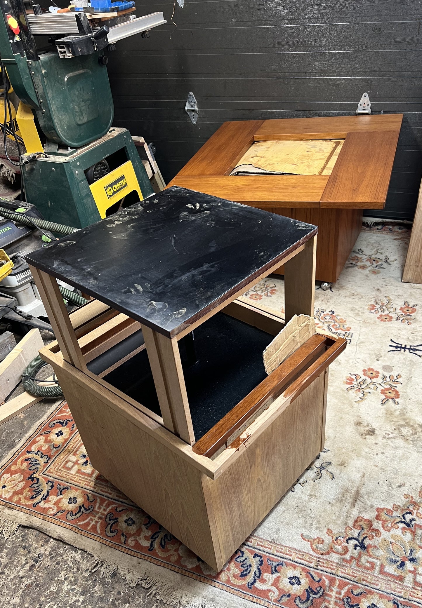 REFINISHED MCM Rolling Teak Coffee Table w Hydraulic Pop-Up Bar by Kai Kristiansen