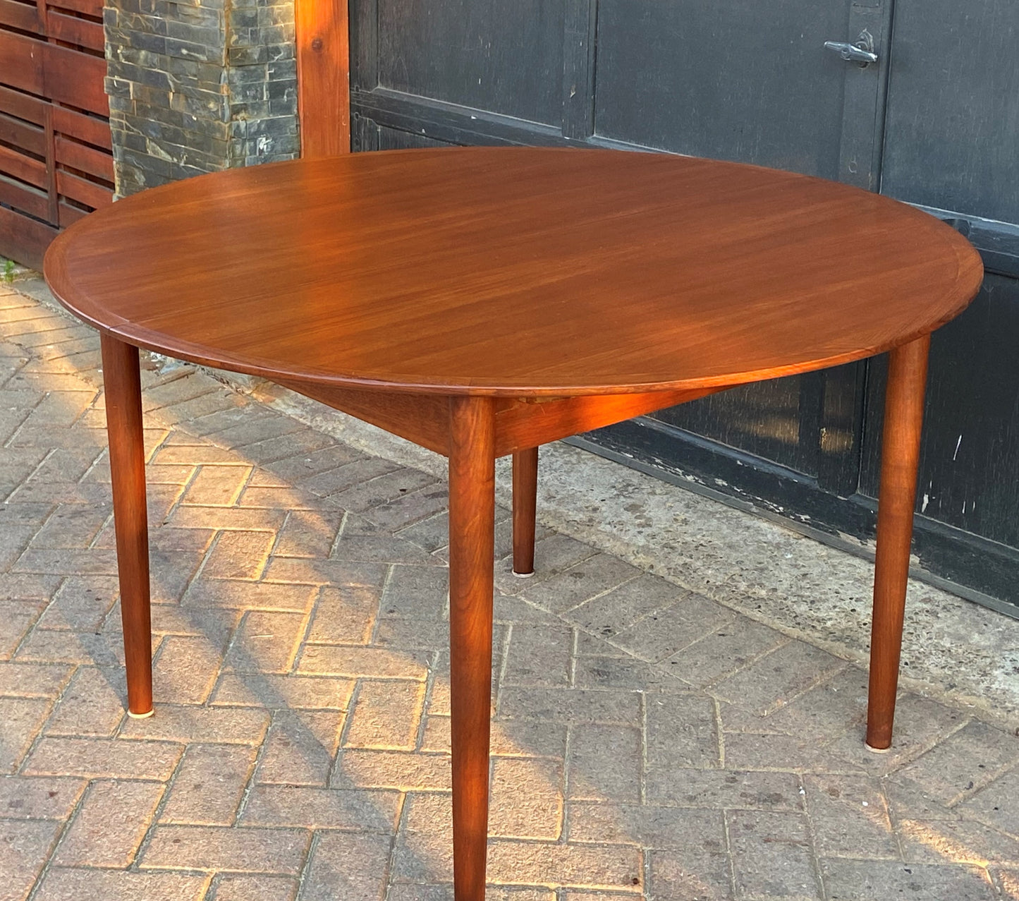 REFINISHED Danish MCM Teak Dining Table Round to Oval w Butterfly Leaf Selfstoring 48"-71"
