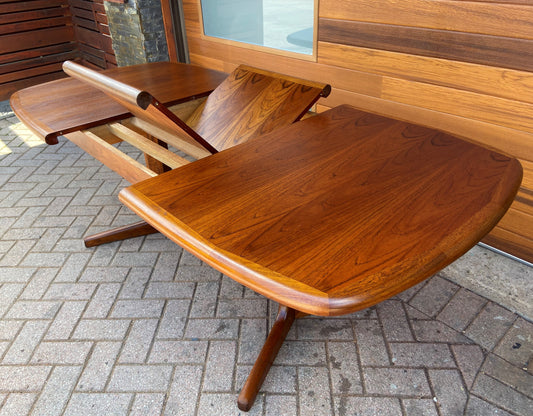 REFINISHED Danish Mid Century Modern Teak Table w Selfstoring Butterfly Leaf, 59"-79"