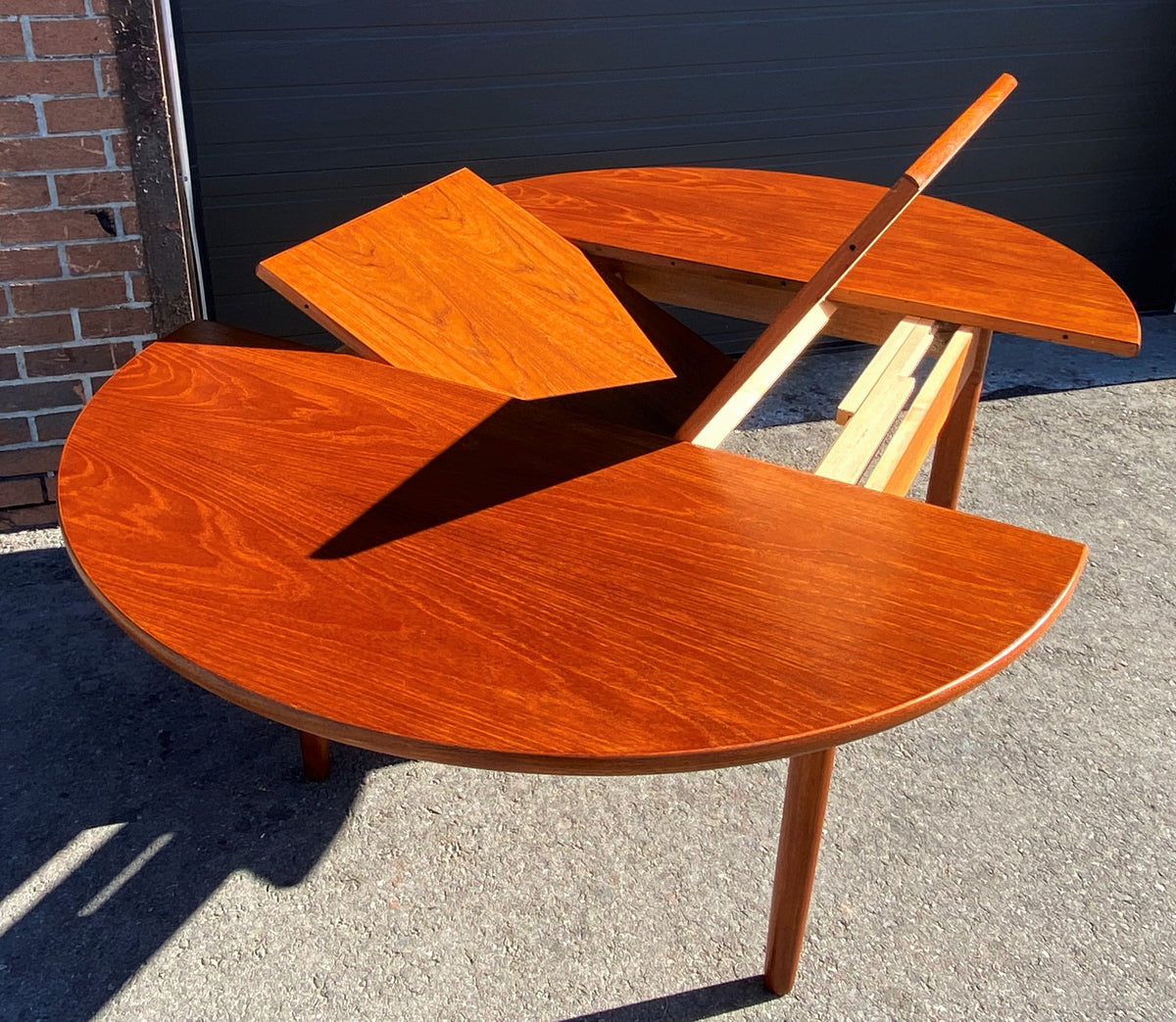 REFINISHED Danish MCM Teak Dining Table Round to Oval w Butterfly Leaf 48