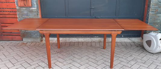 REFINISHED Danish MCM Teak Table Extendable w 2 Leaves PERFECT - 54.5"-97"