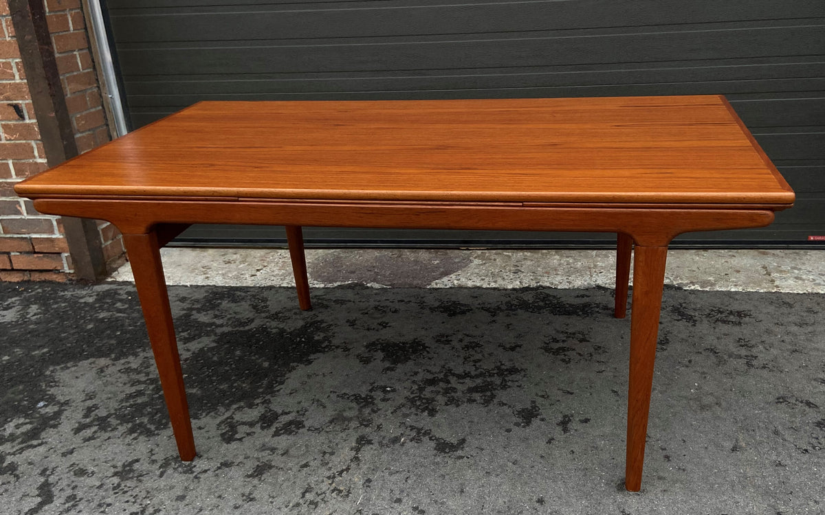 REFINISHED Danish MCM Teak Dining Table w 2 Leaves by Niels O. Moller, PERFECT, 63