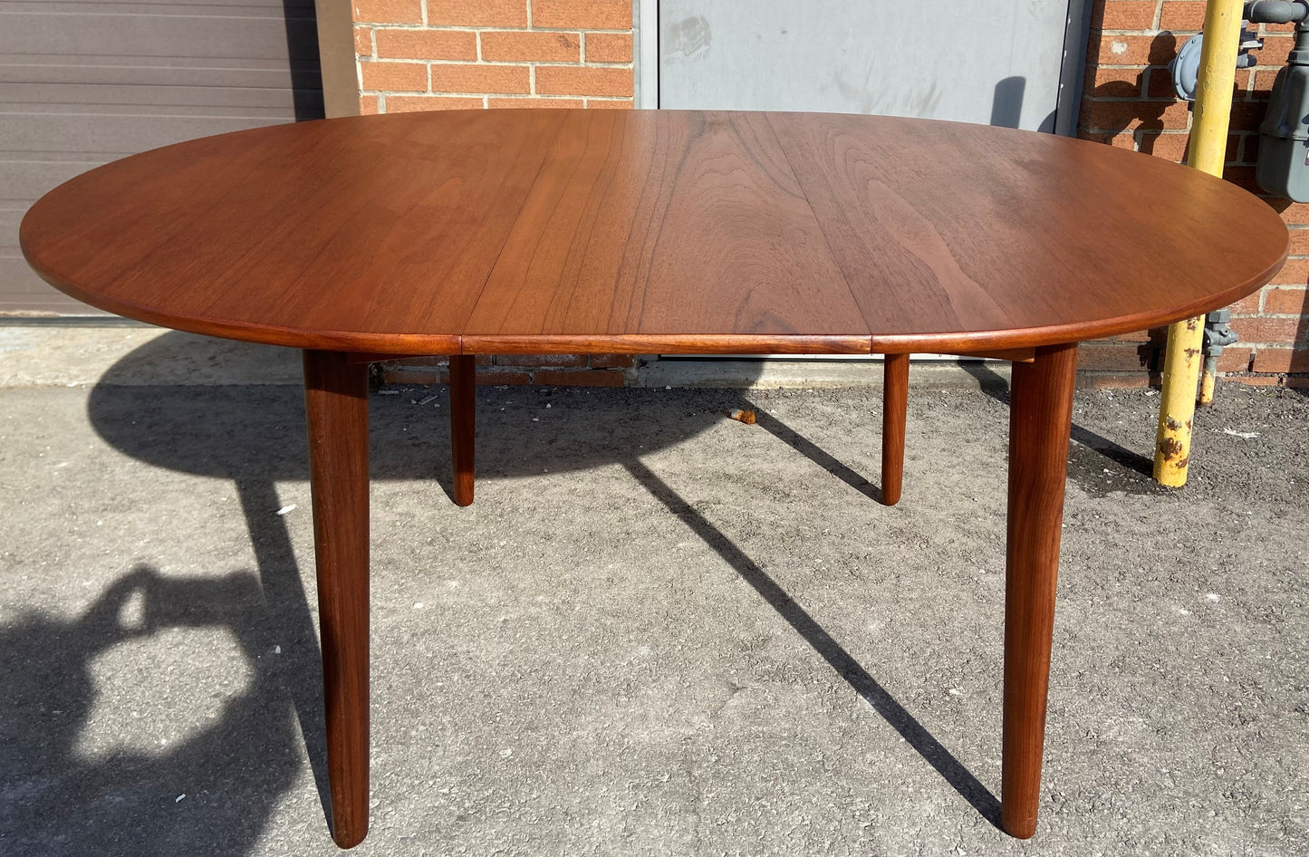 REFINISHED Danish MCM Teak Dining Table Round w 2 Leaves 47"-75" Perfect