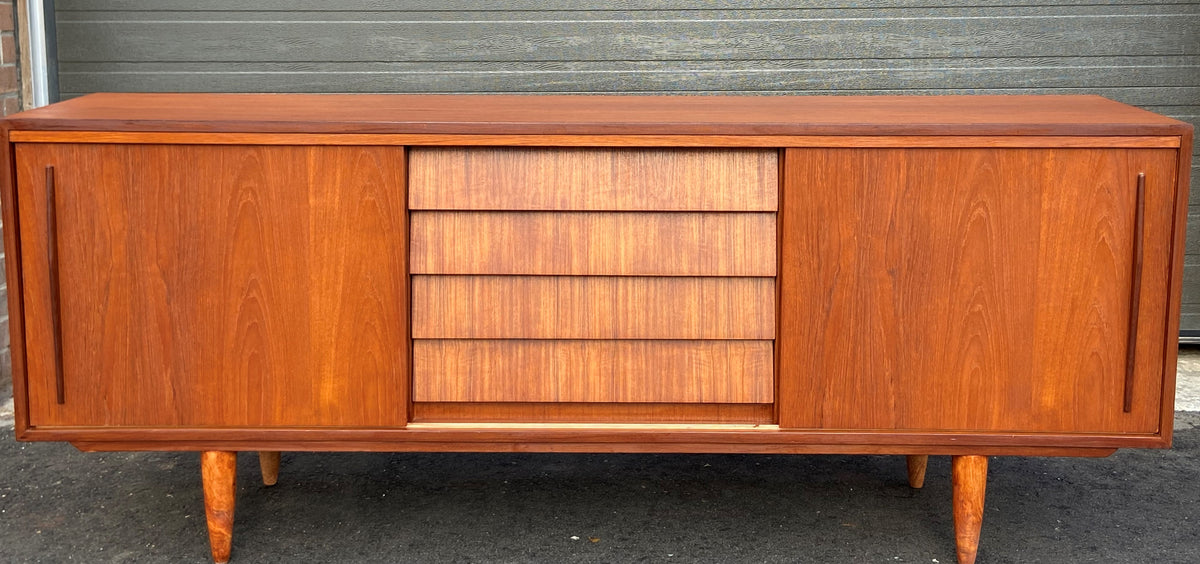 REFINISHED MCM Teak Sideboard Buffet 6 ft , PERFECT