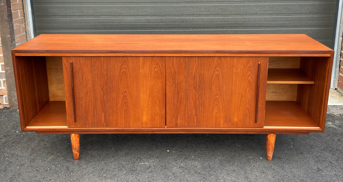 REFINISHED MCM Teak Sideboard Buffet 6 ft , PERFECT