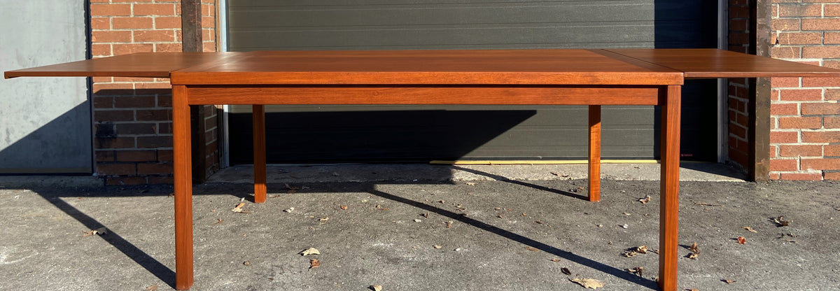 REFINISHED Danish Mid Century Modern Teak Draw Leaf Table 65