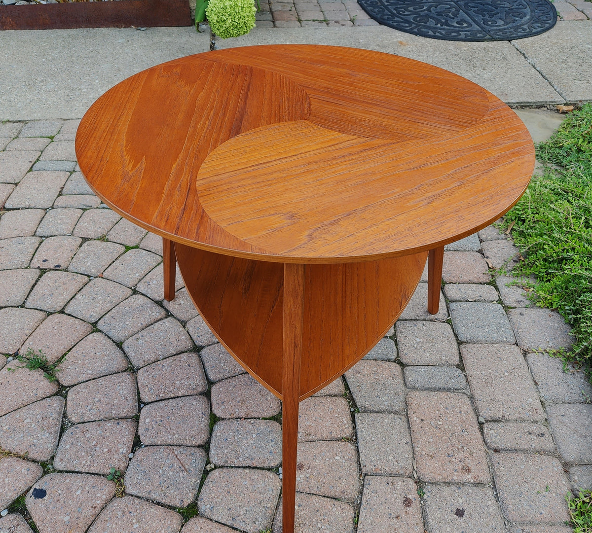 REFINISHED Danish Mid Century Modern Teak Accent Table by H. G. Jensen for Kubus