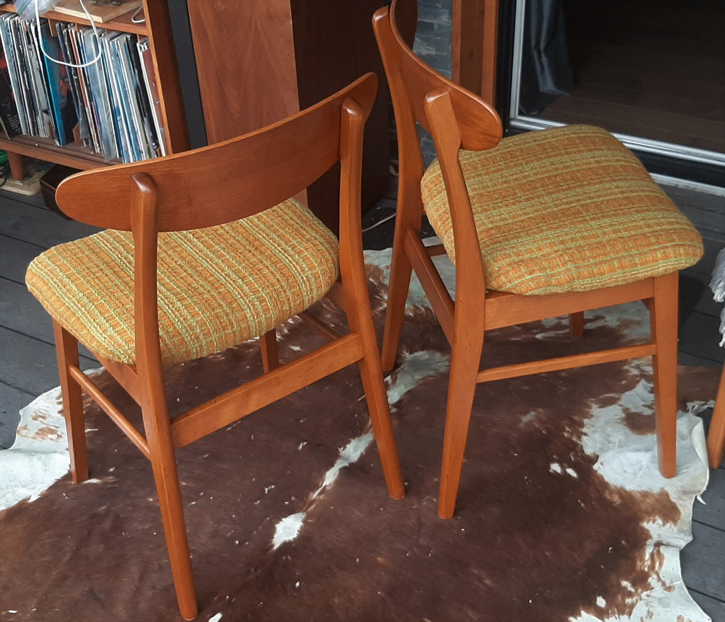 Set of 2 Danish Mid Century Modern Teak Chairs Restored, perfect