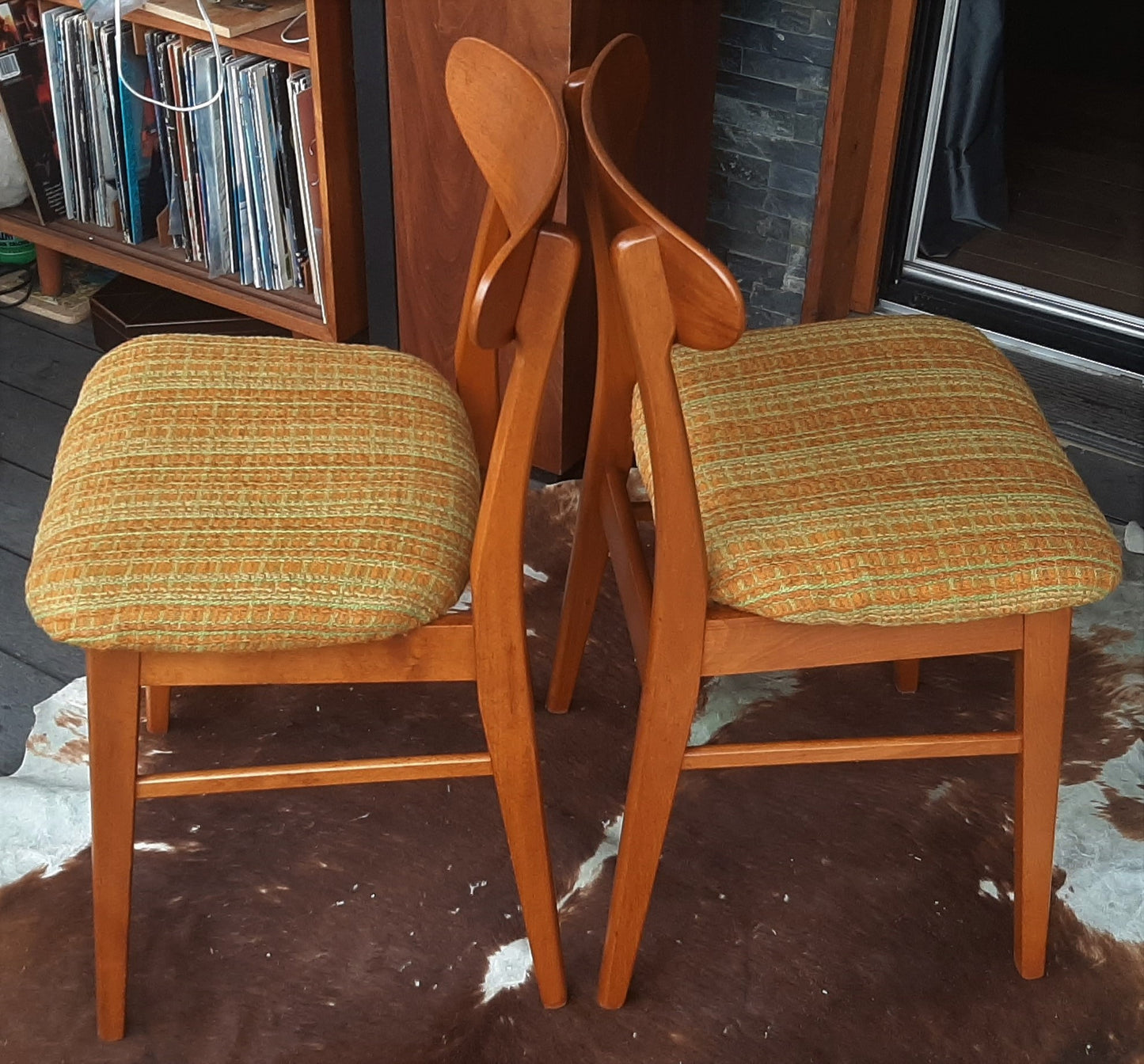 Set of 2 Danish Mid Century Modern Teak Chairs Restored, perfect