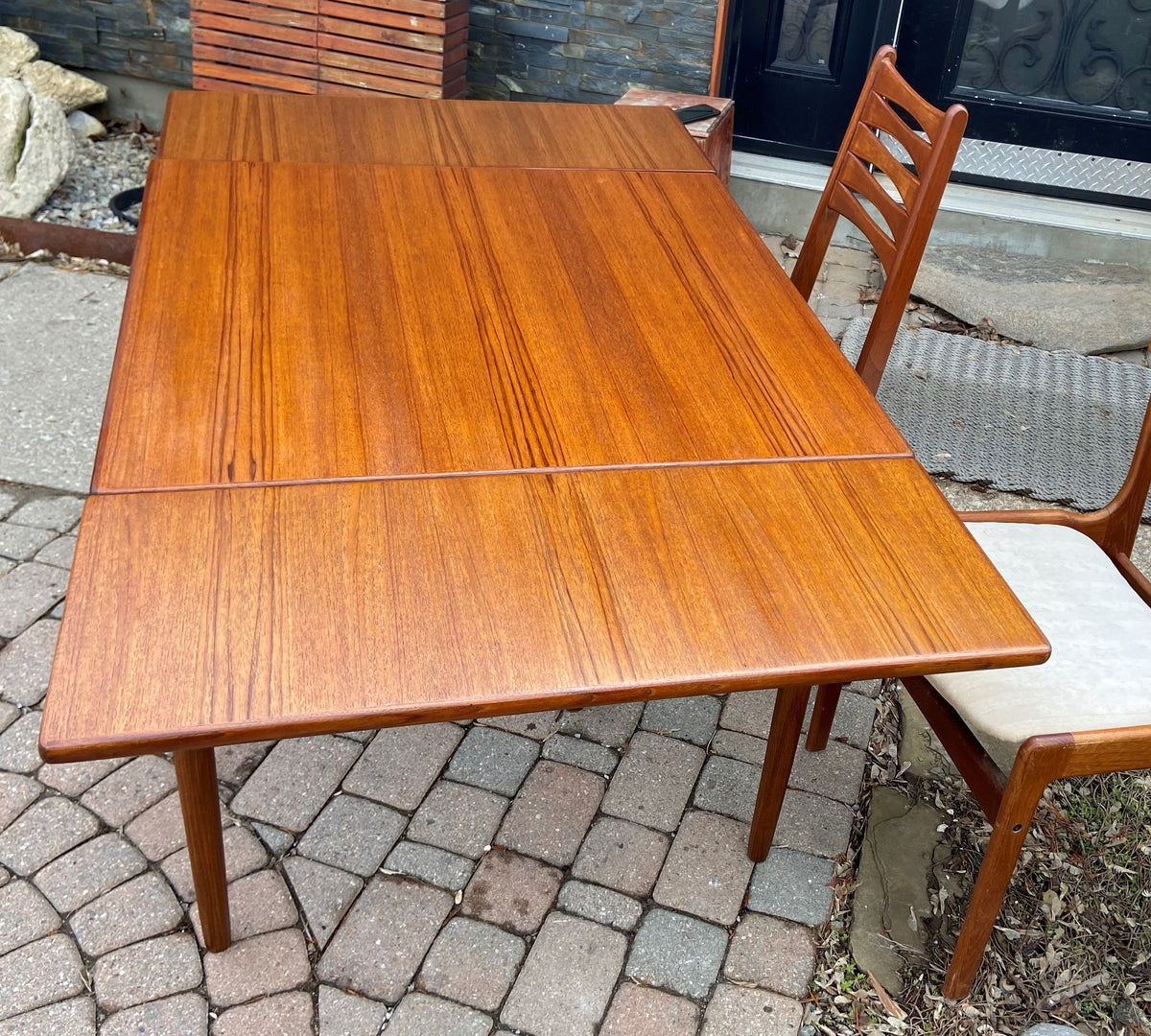 REFINISHED Danish Mid Century Modern Teak Table Draw Leaf, 33