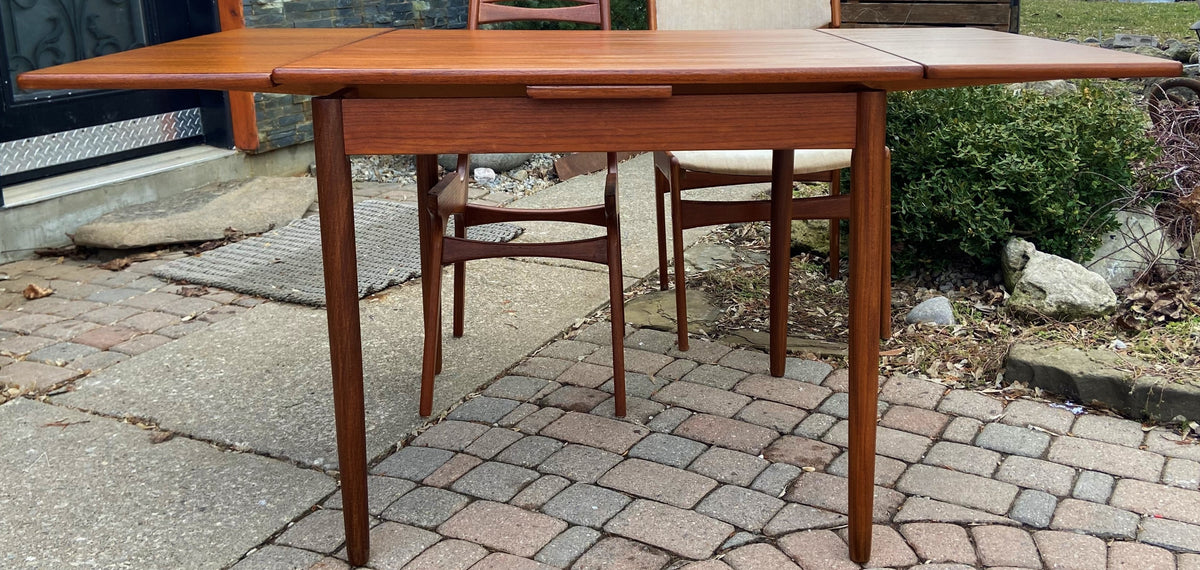 REFINISHED Danish Mid Century Modern Teak Table Draw Leaf, 33