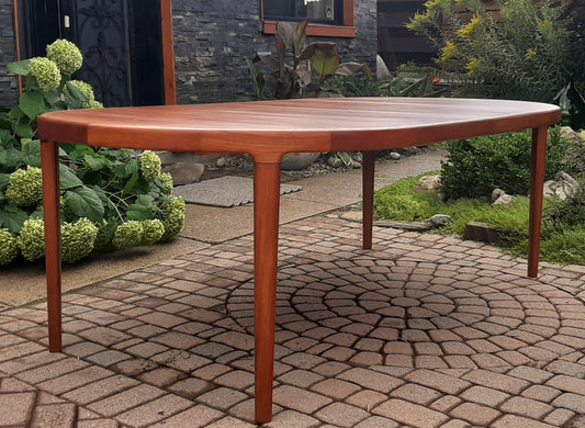 REFINISHED Danish MCM Teak Table Round to Oval w 2 leaves PERFECT 47" - 86" PERFECT