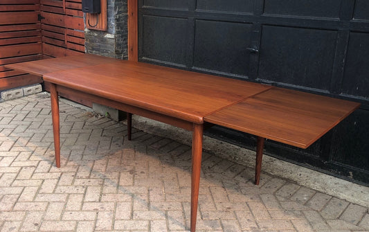 REFINISHED Danish MCM Teak Draw Leaf Table by H. Kjaernulf 55"-94", PERFECT - Mid Century Modern Toronto