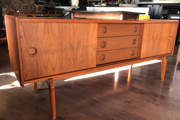Danish MCM Teak TV Records Media Console 63"LOW profile, perfect - Mid Century Modern Toronto