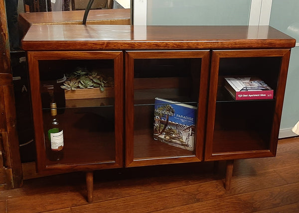 RESTORED Danish Modern Rosewood Bookcase Display 50" with lighting PERFECT - Mid Century Modern Toronto