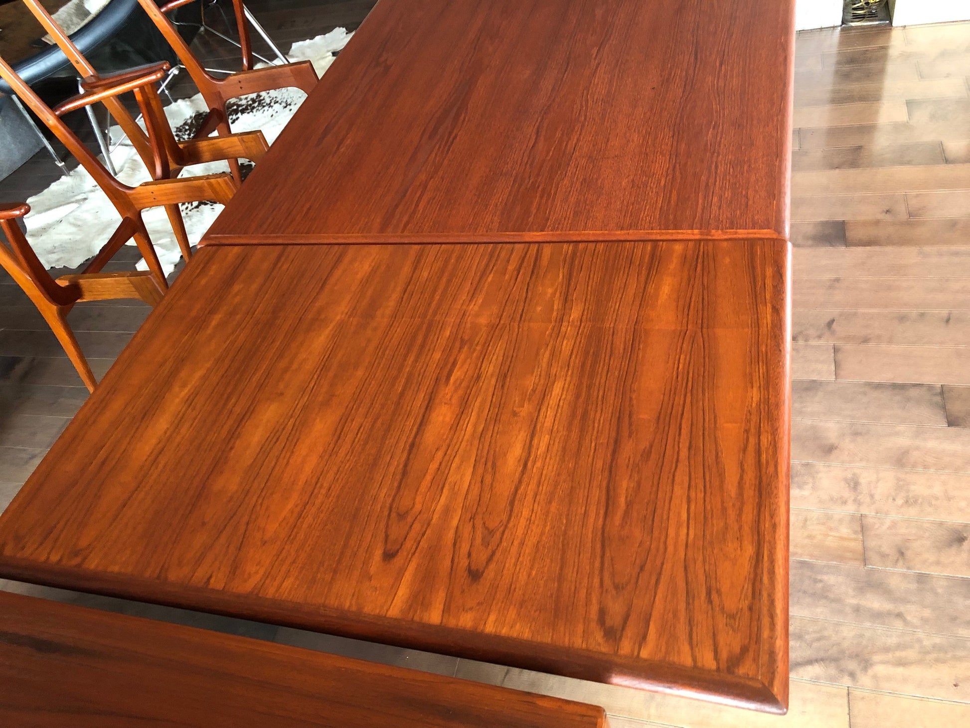 REFINISHED Danish MCM Teak Draw Leaf Table 55"-98" - Mid Century Modern Toronto