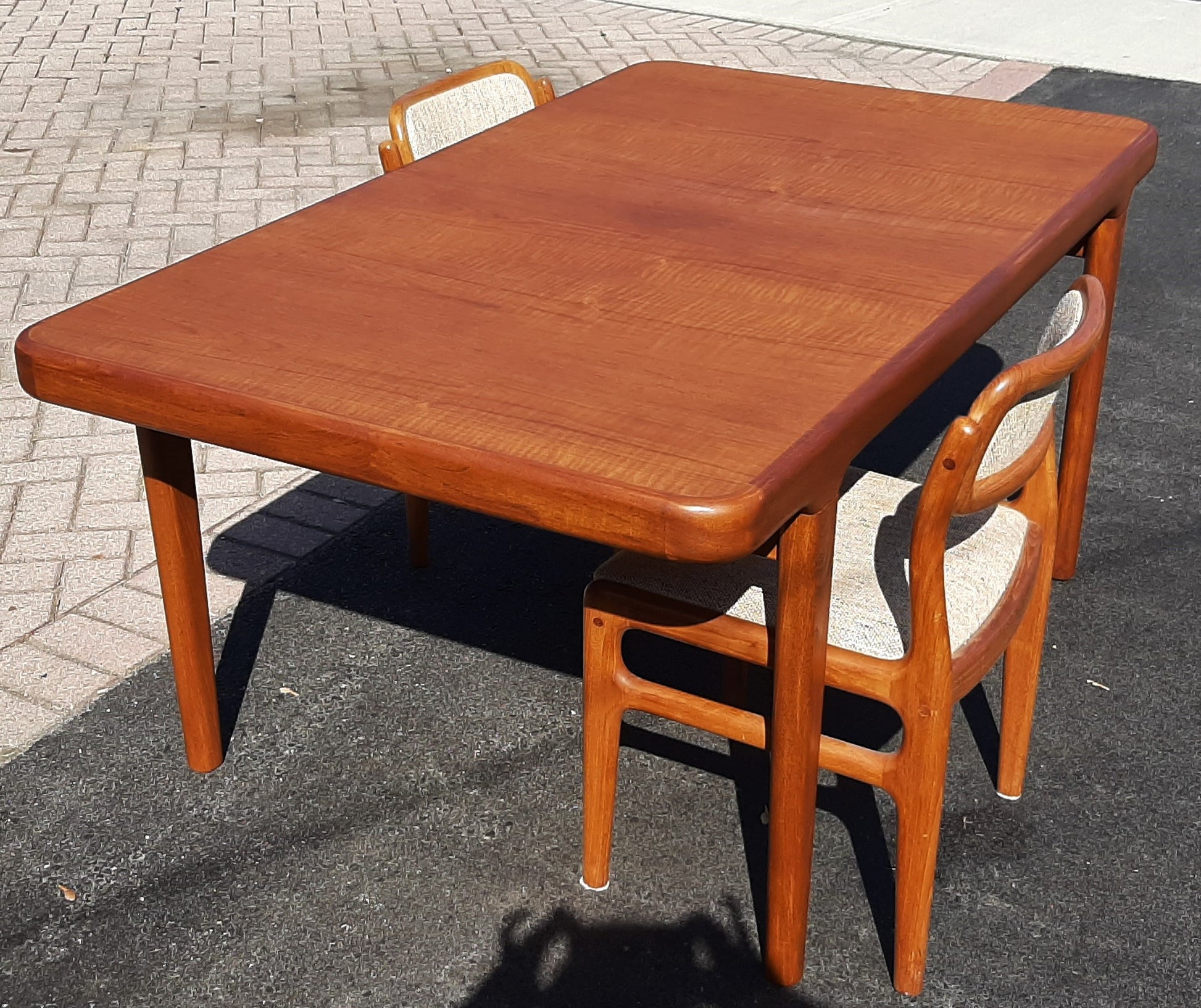 on hold*****REFINISHED Danish MCM Extension Teak Dining Table w 2 Leaves by Johannes Andersen PERFECT -63"-102.5", treated for durability - Mid Century Modern Toronto