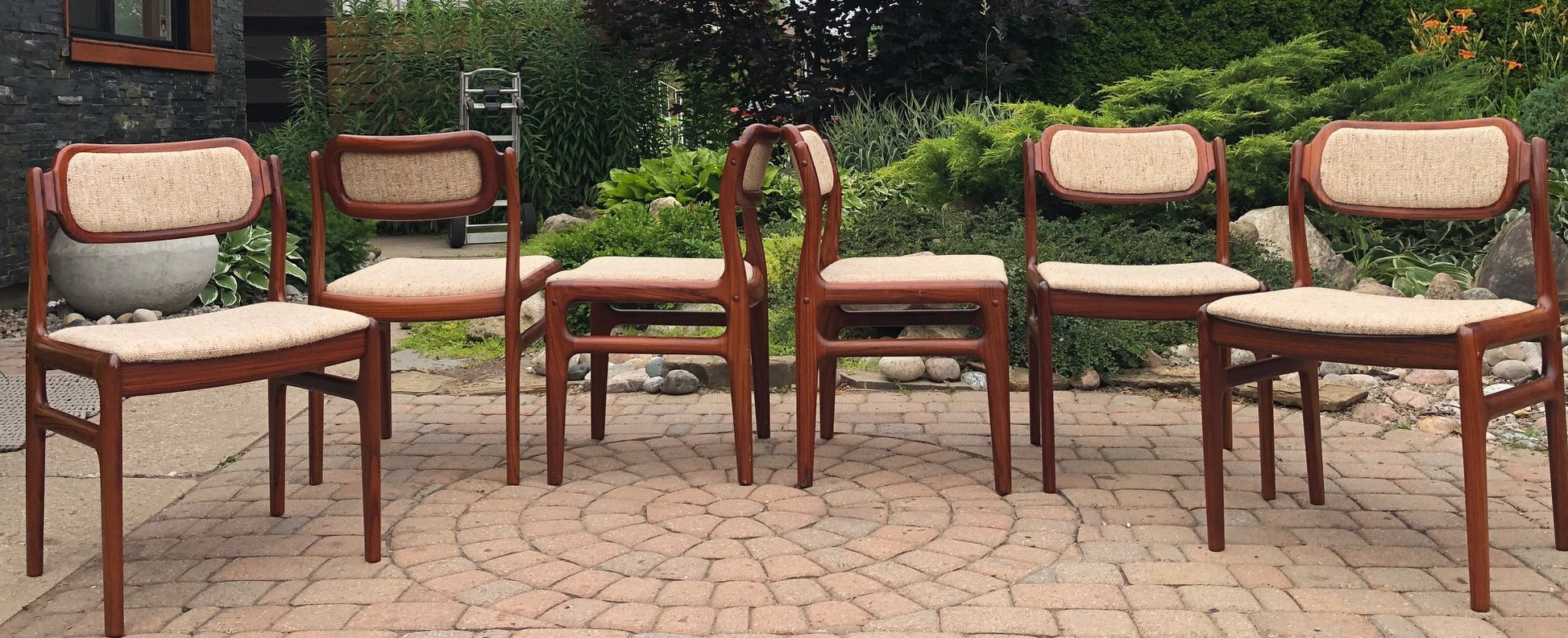 6 Danish MCM Rosewood Chairs by Johannes Andersen PERFECT, each $499 - Mid Century Modern Toronto
