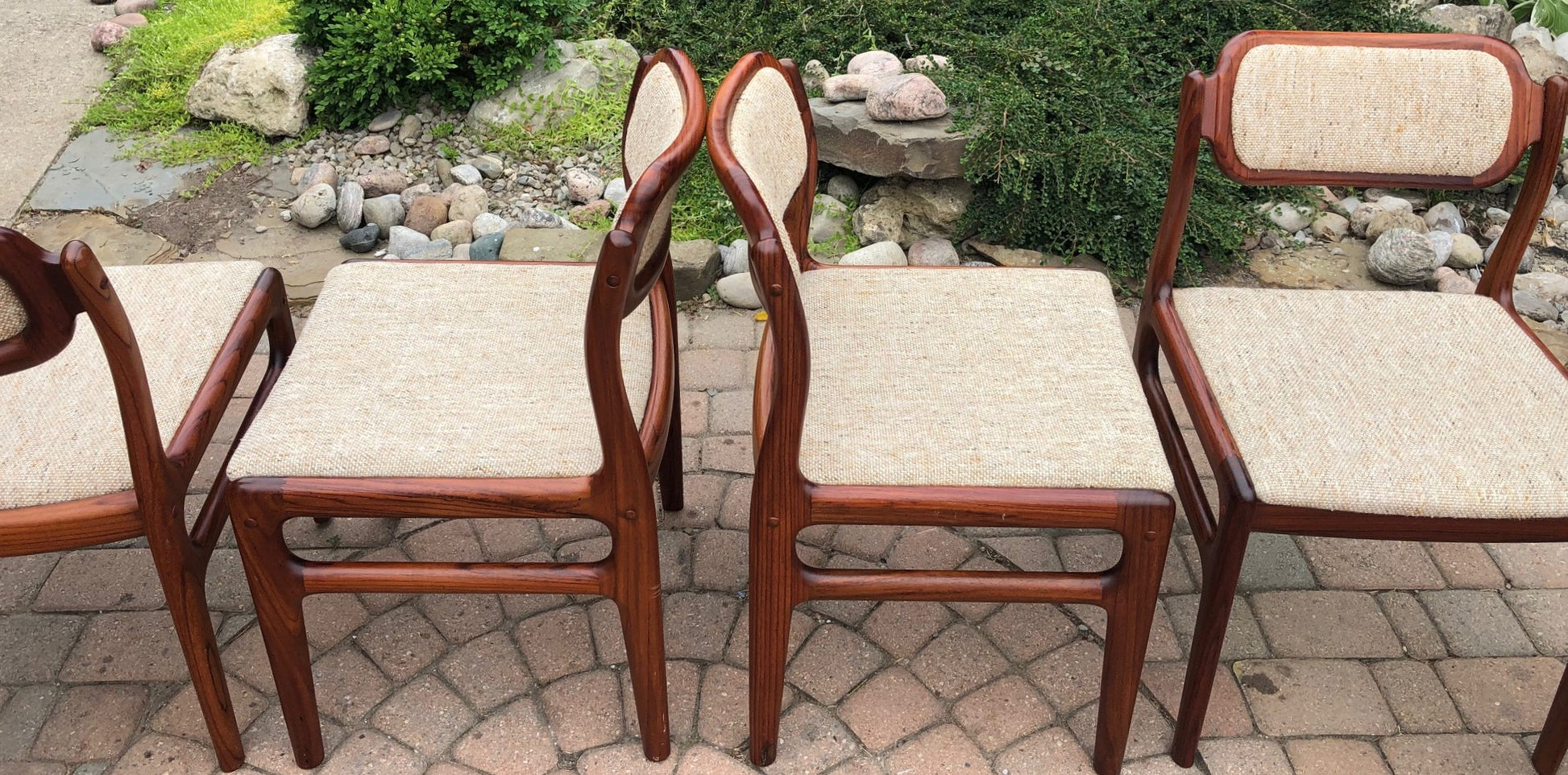 6 Danish MCM Rosewood Chairs by Johannes Andersen PERFECT, each $499 - Mid Century Modern Toronto