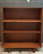 RESTORED Danish MCM Rosewood Bookcase Display 34