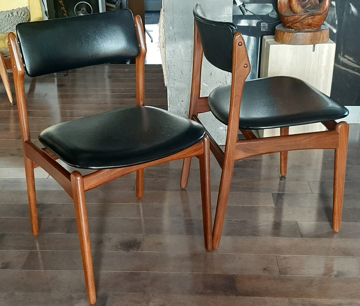 4 Danish MCM Chairs w floating seats by Erik Buch RESTORED, perfect - Mid Century Modern Toronto