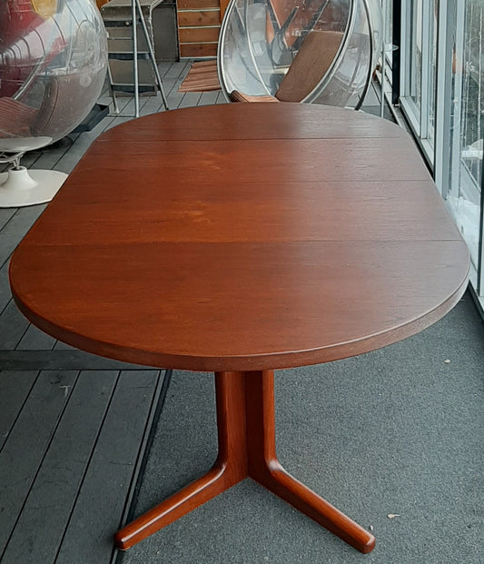 REFINISHED Danish MCM Teak Table Round to Oval w 2 leaves 47"-87", pedestal legs- SUPER SALE - Mid Century Modern Toronto