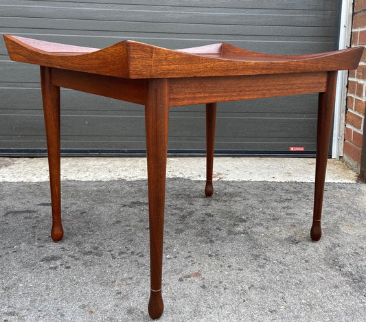 REFINISHED Mid Century Modern Walnut Accent Table by Deilcraft (only one is available)
