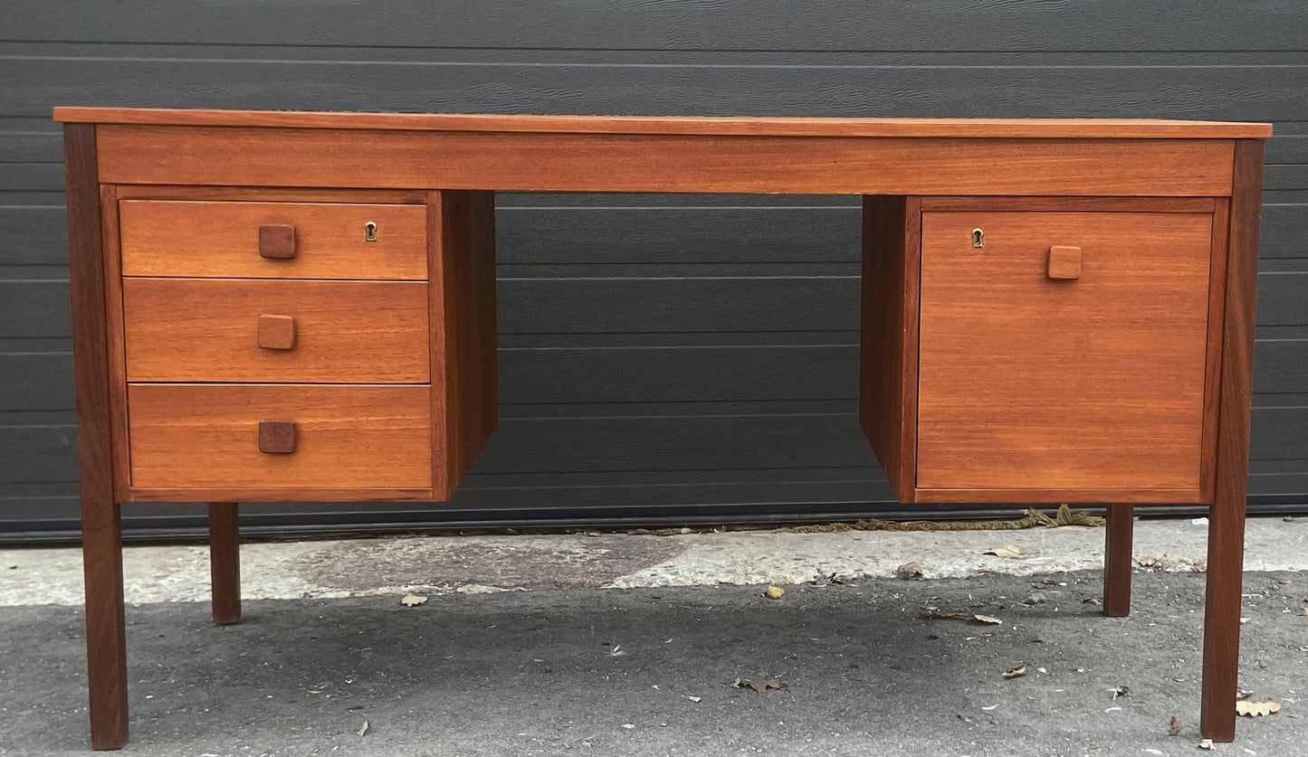 REFINISHED Danish Mid Century Modern Teak Desk Free Standing