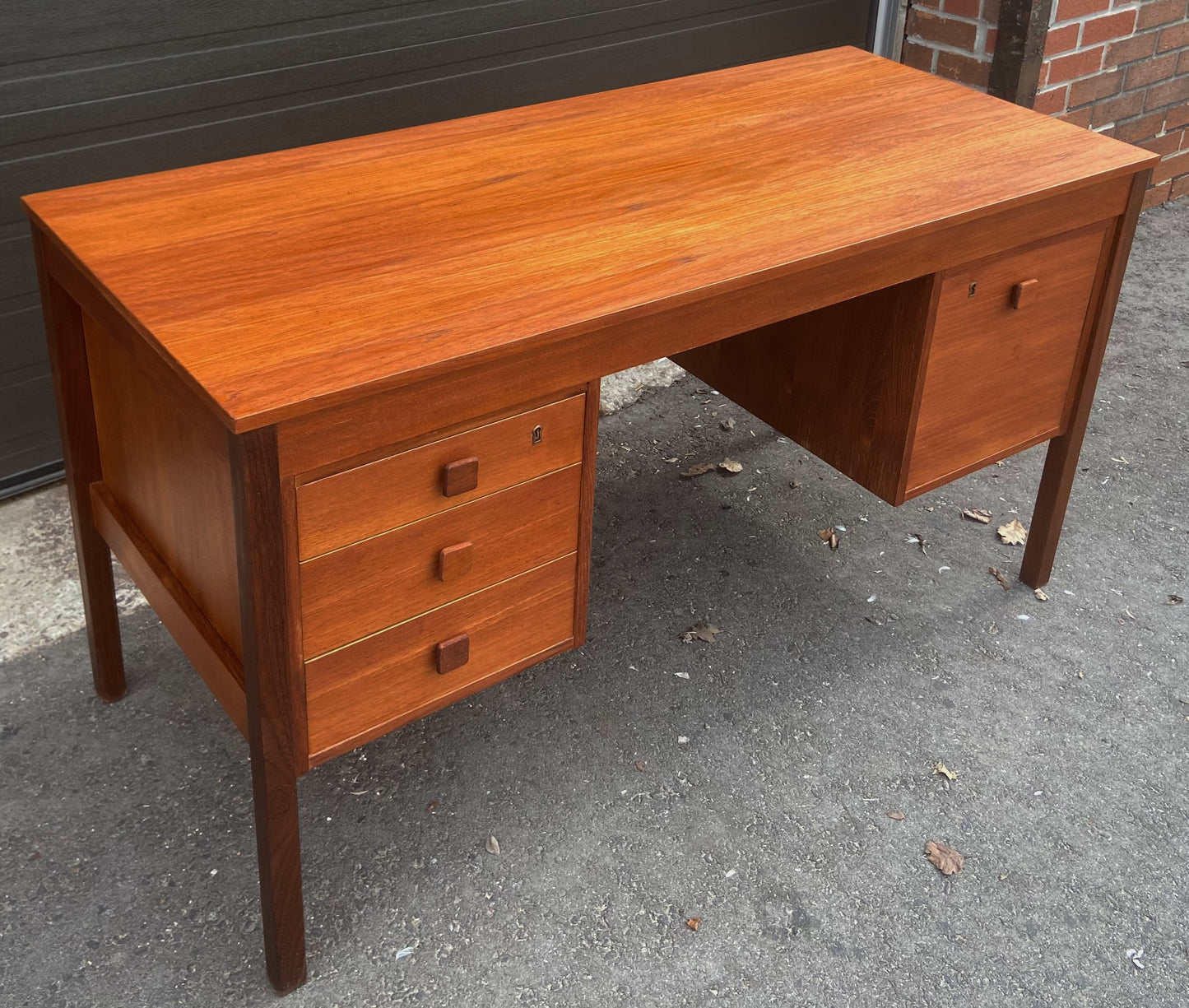 REFINISHED Danish Mid Century Modern Teak Desk Free Standing