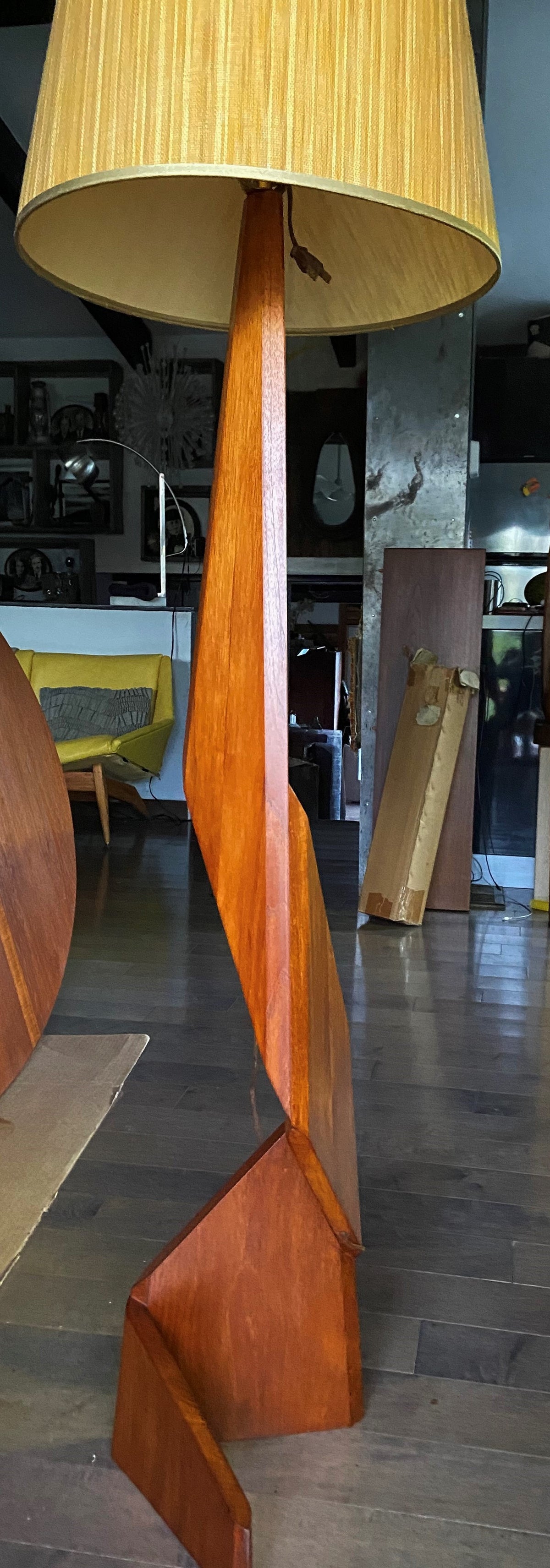 Mid Century Modern Zig Zag Teak Floor Lamp, H 61.5