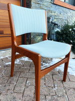 8 RESTORED Danish Mid Century Modern Teak Chairs by J. Andersen 10
