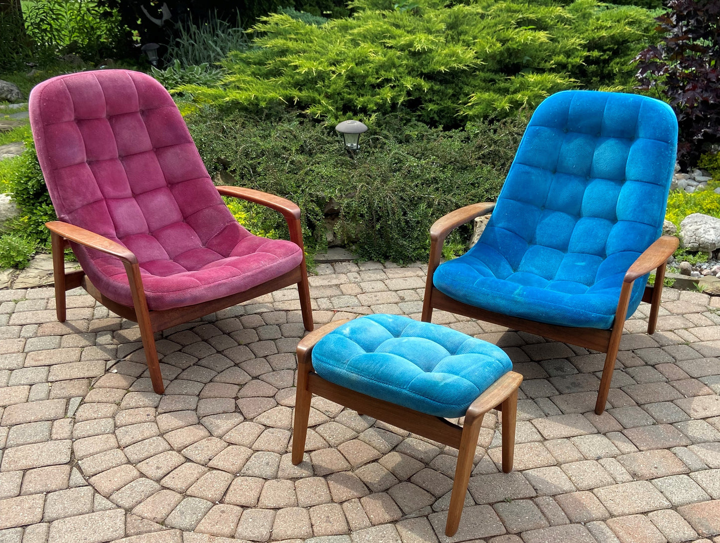 Will be REFINISHED REUPHOLSTERED MCM Teak Scoop Lounge Chair & Ottoman by Huber
