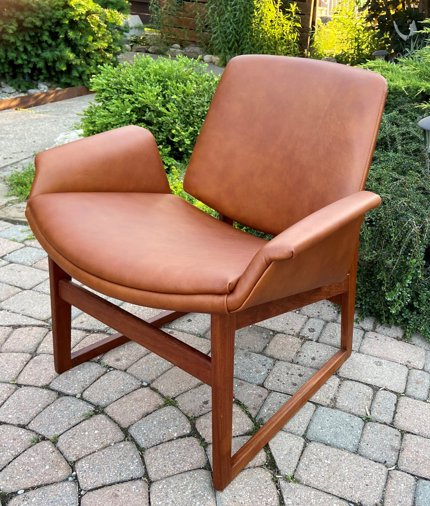 REFINISHED Danish Mid-Century Modern Teak Lounge Chair by Illum Wikkelsø