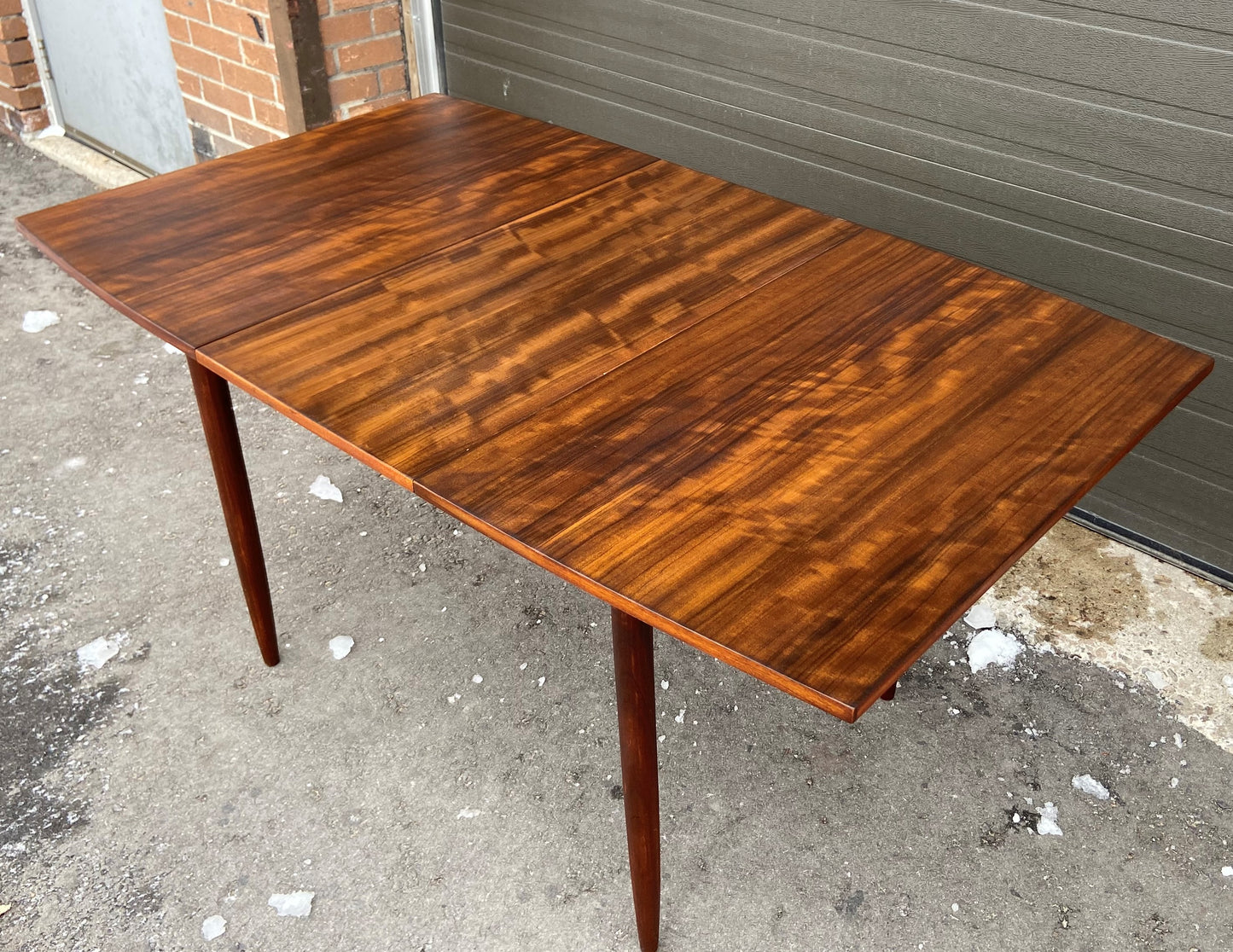 REFINISHED British MCM Extendable Dining Table by A. Cox, Perfect, Compact 42"-58"