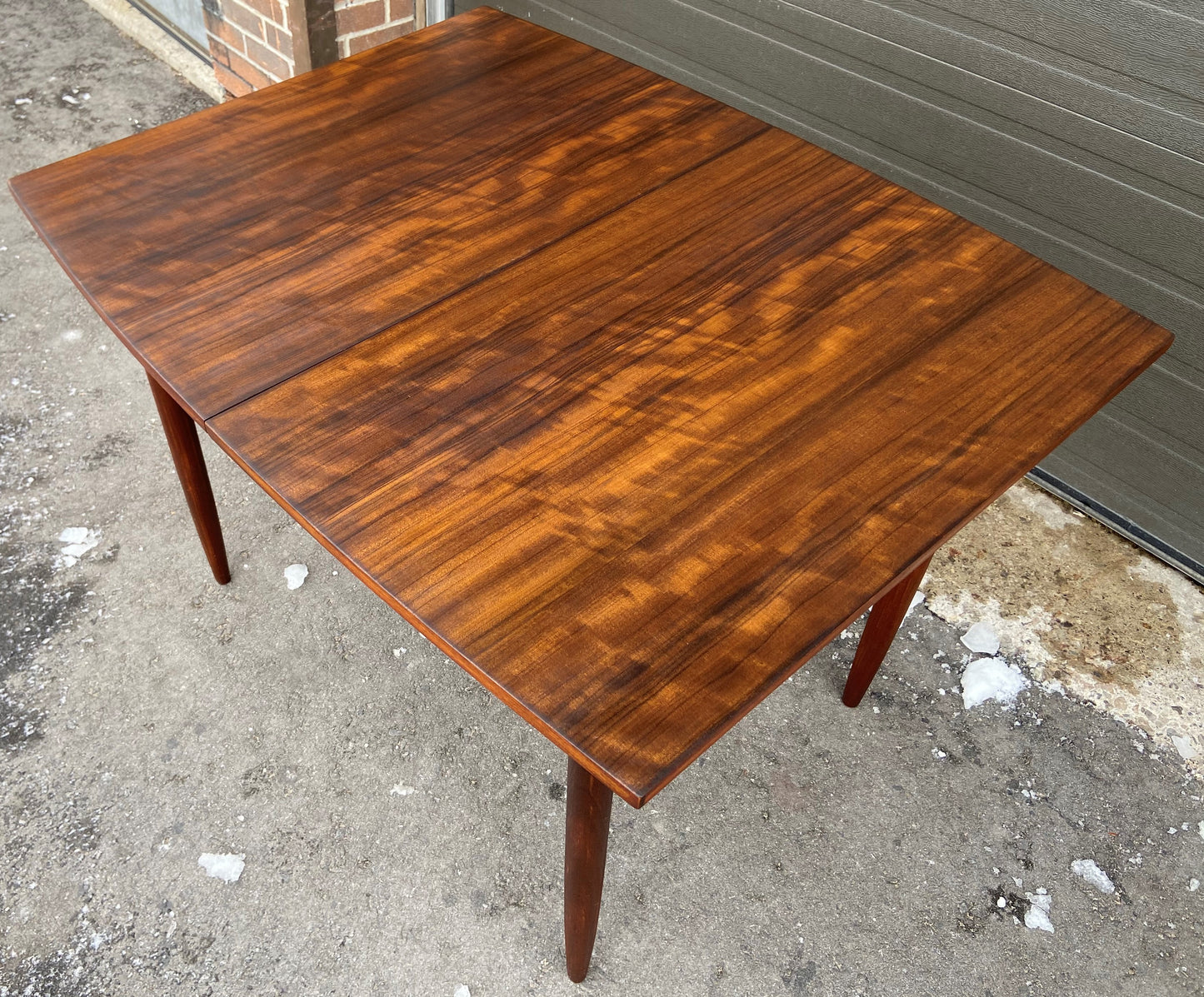 REFINISHED British MCM Extendable Dining Table by A. Cox, Perfect, Compact 42"-58"